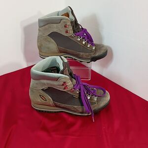 Aku Air 8000 Goretex Hiking Walking Boots Brown  Women's SZ 9.5. Mens SZ 8